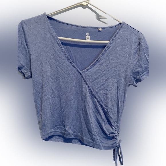 PacSun Tops - Blue cropped T-shirt